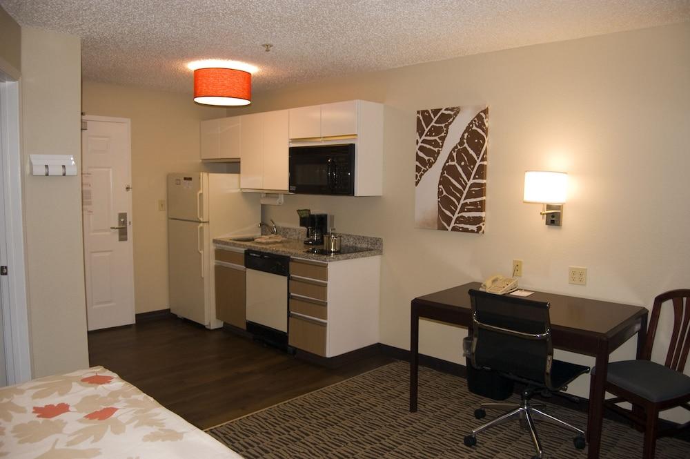 Mainstay Suites Hartford Meriden Eksteriør billede